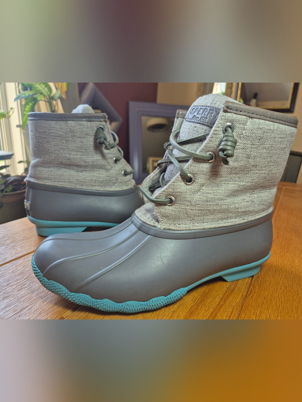 Sperry Saltwater Duck Boots - Womens Size 6.5